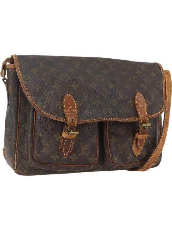 LOUIS VUITTON Handbags - LOUIS VUITTON Monogram Sac Bazas Japon Shoulder Bag M99013